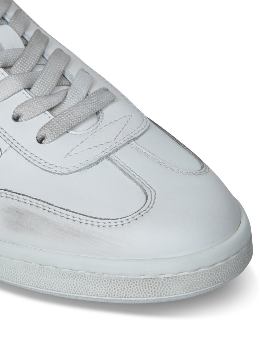 Dsquared2 Premium Calf Leather Sneakers With Metallic Studs In White