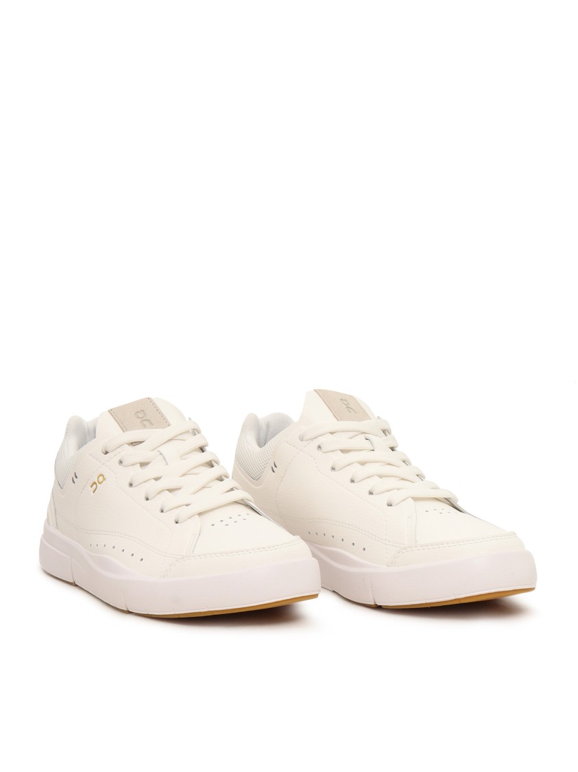 On Running The Roger Centre Court Sneakers In Neutral