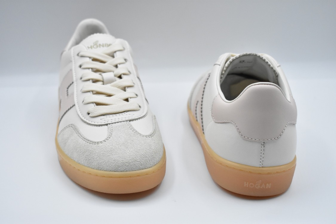 Hogan Ivory Pink Sneakers With Smooth Leather Upper In White
