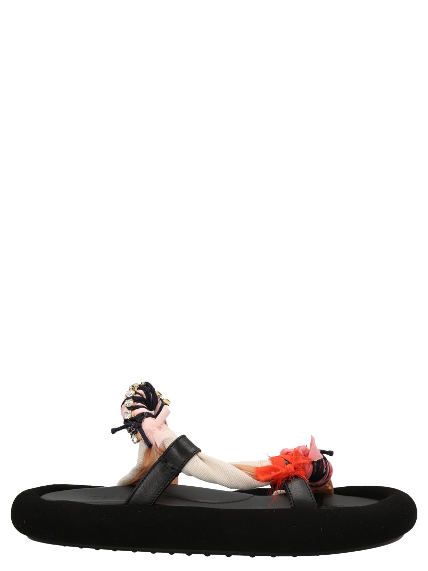 13 09 Sr 'zodiac' Sandals In Black
