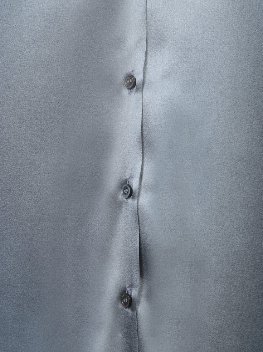 BLANCA VITA BLANCA VITA TAILORED BLUE SILK SHIRT WITH STRUCTURED COLLAR 