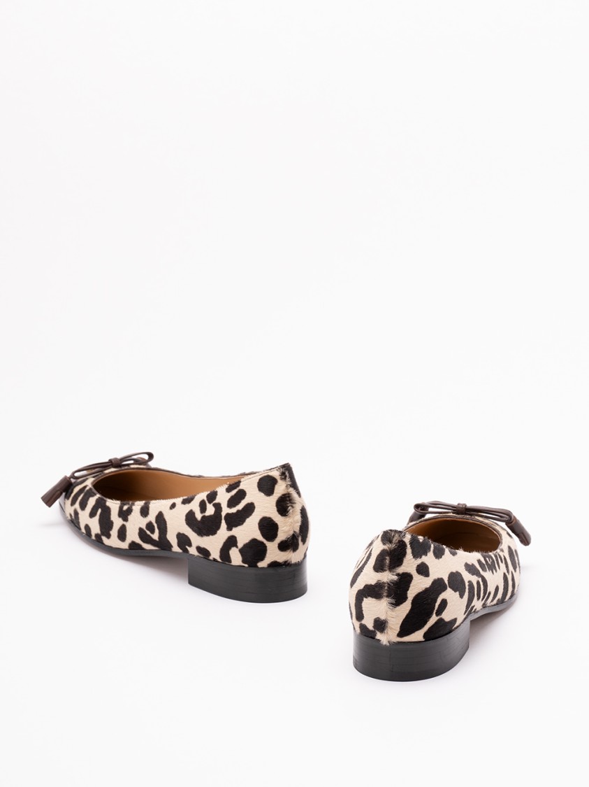 Valentino Ballerina Leather-trimmed Leopard-print Calf Hair Flats In Black