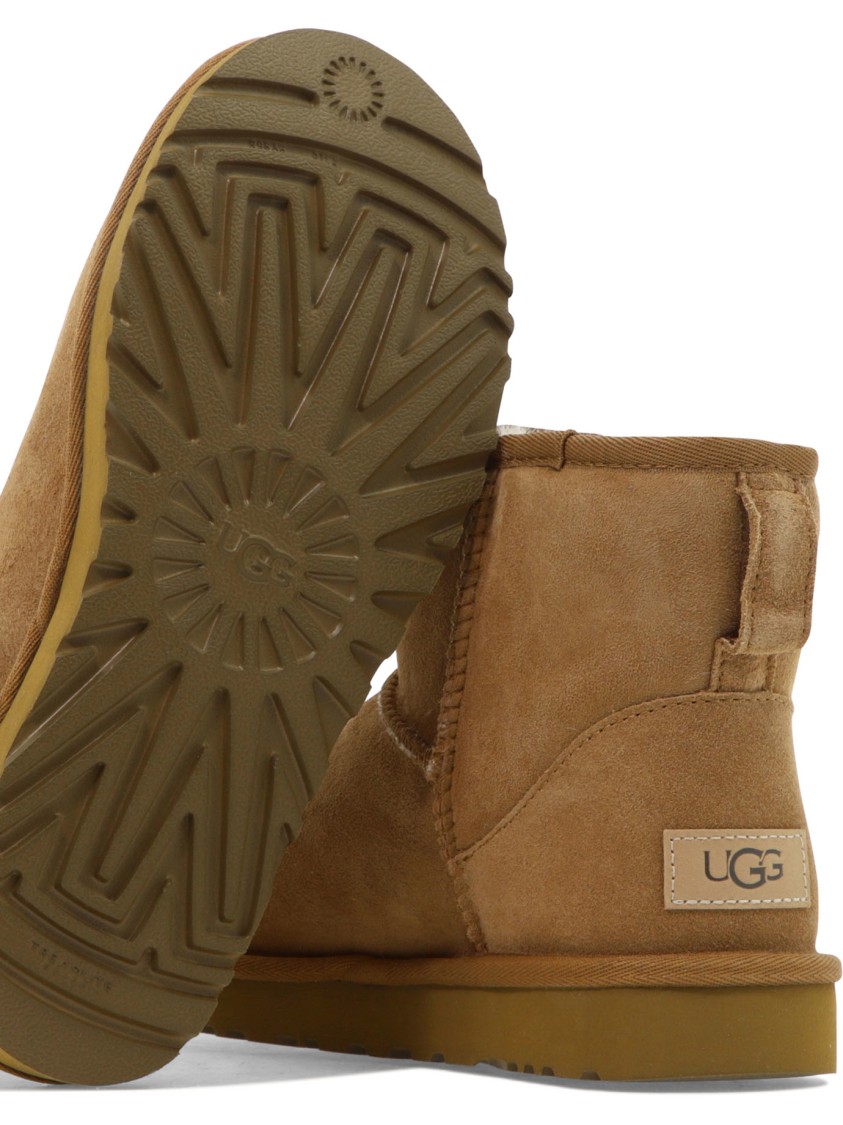 Ugg Short Suede Ankle Boots In Brown