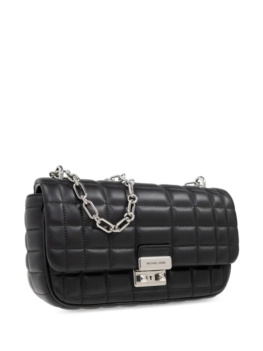 Michael Kors Lg Conv Chain Shldr In Black