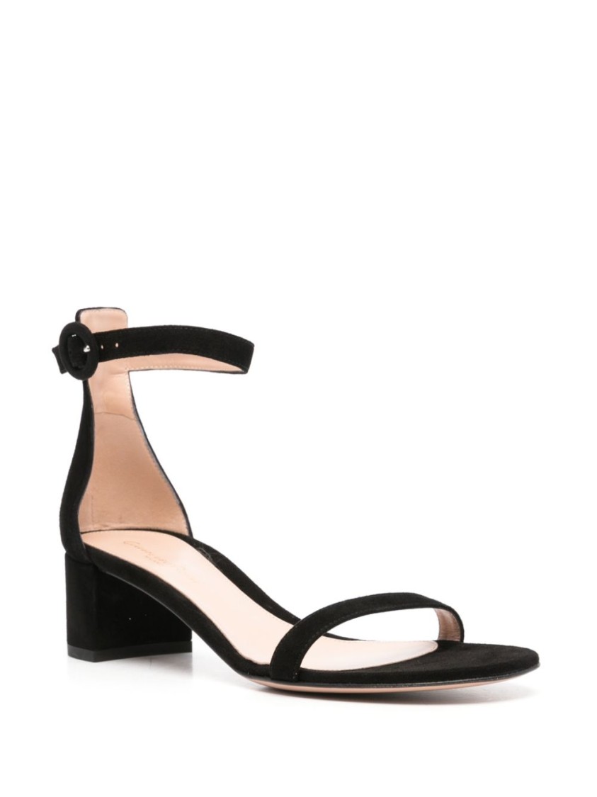 Gianvito Rossi Gaeta 45 In Black