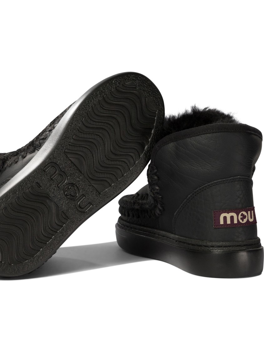 Mou "eskimo Bold" Ankle Boots In Black