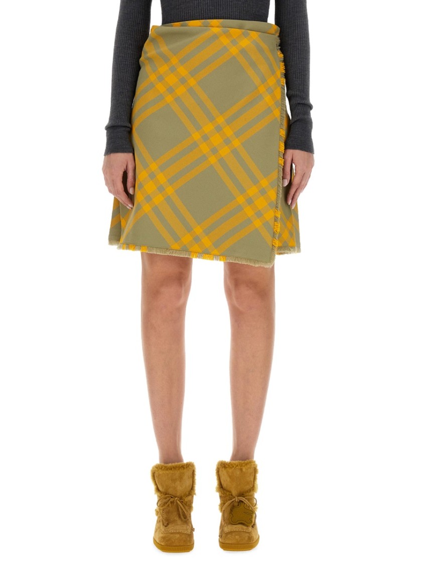 Burberry Multicolor Check-pattern Frayed Kilt In Gold