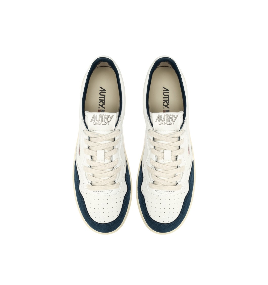 Autry Medalist Low White Low Top Sneakers With Side Logo Detail In Leather And Suede Man