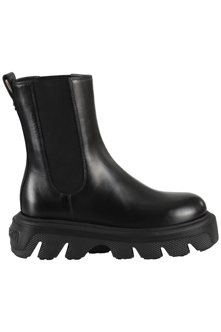 Casadei Generation C Boots In Black