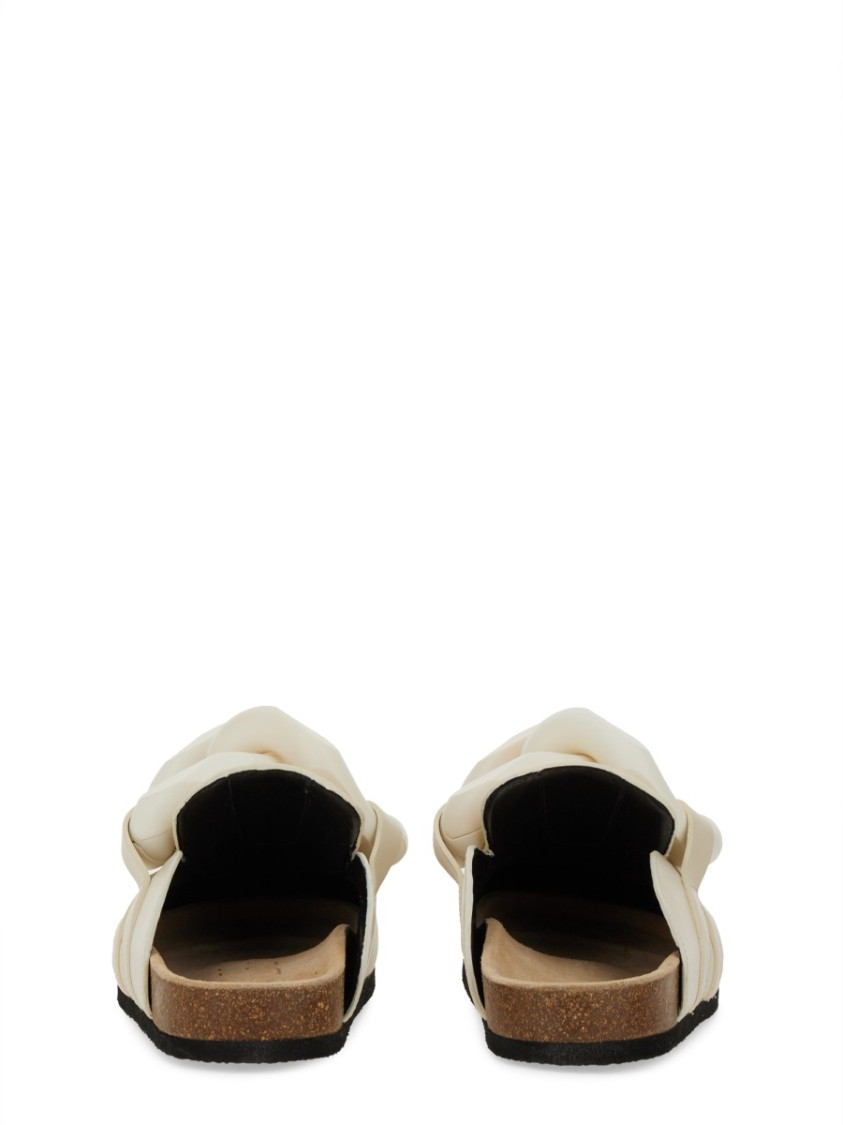 Jw Anderson Loafer With Chain In White