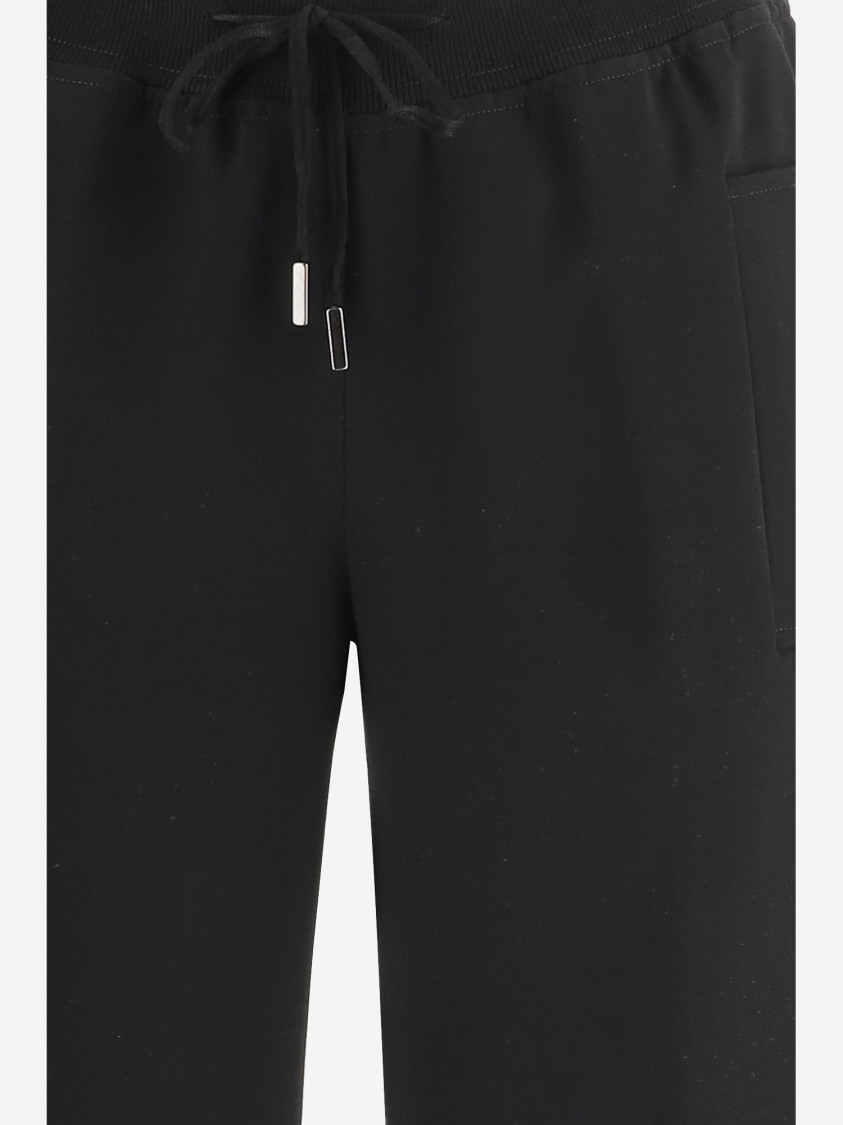 Shop Ql2 Relaxed Fit Nylon Joggers In Black