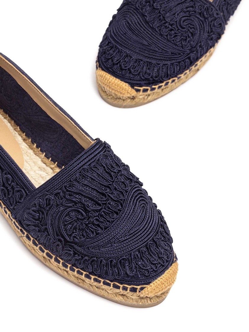 Etro Espadrilles With Intricate Paisley Embroidery And Jute Sole In Black