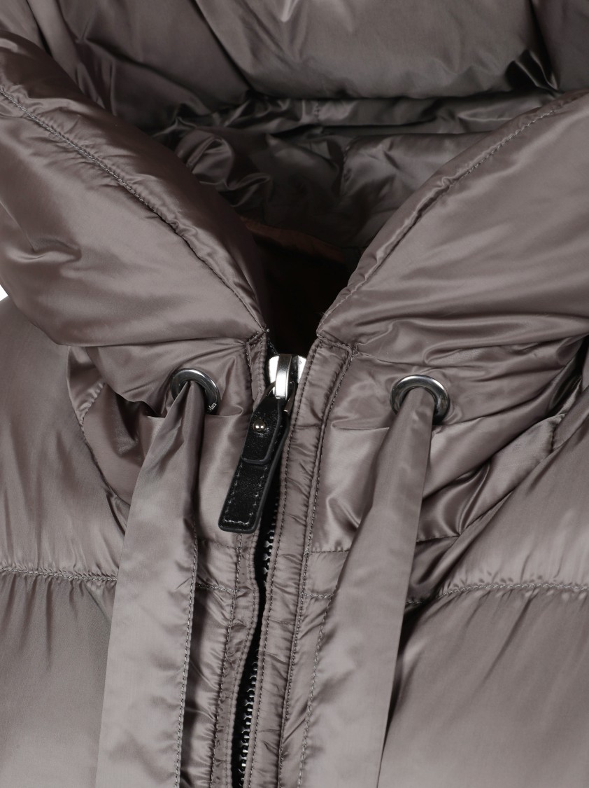 Max Mara Quilted Down Coat With Hood And Front Zipper Closure In Gray