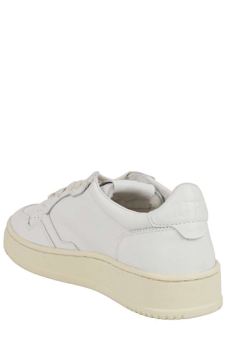 Autry Sneakers Medalist Low In Pelle Bianco Argento In White