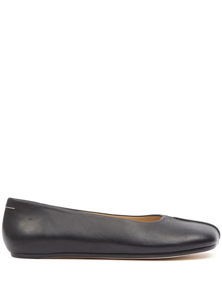 Shop Mm6 Maison Margiela Mm6 By Maison Margiela Stitch-out Leather Ballerina Shoes In Black