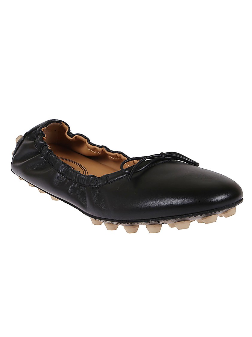 Tod's Black Leather Ballet Flats With Gathered Elasticized Trim In Black