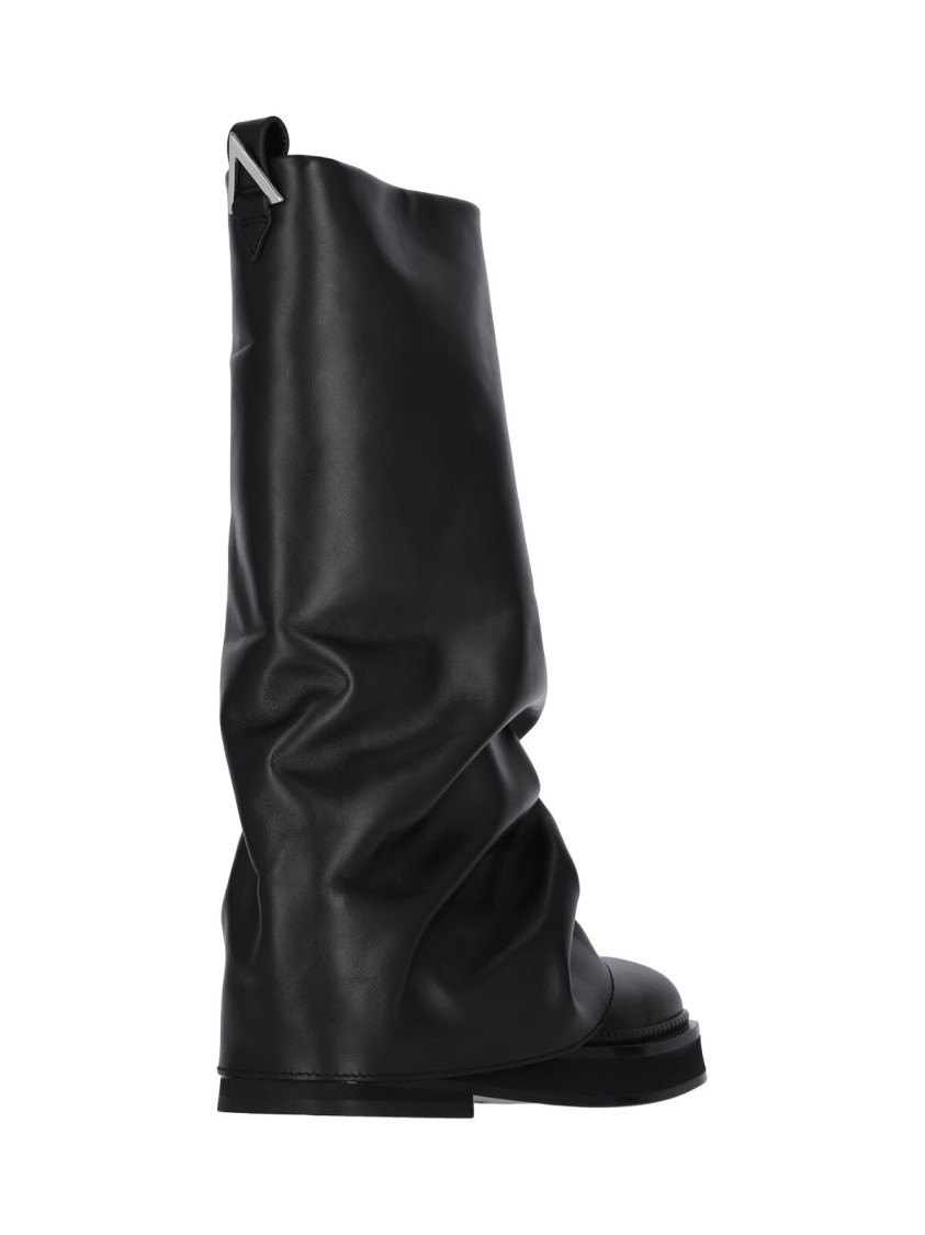 Attico 'robin' Black Boots With Square Toe And Logo Plaque On The Rear In Black