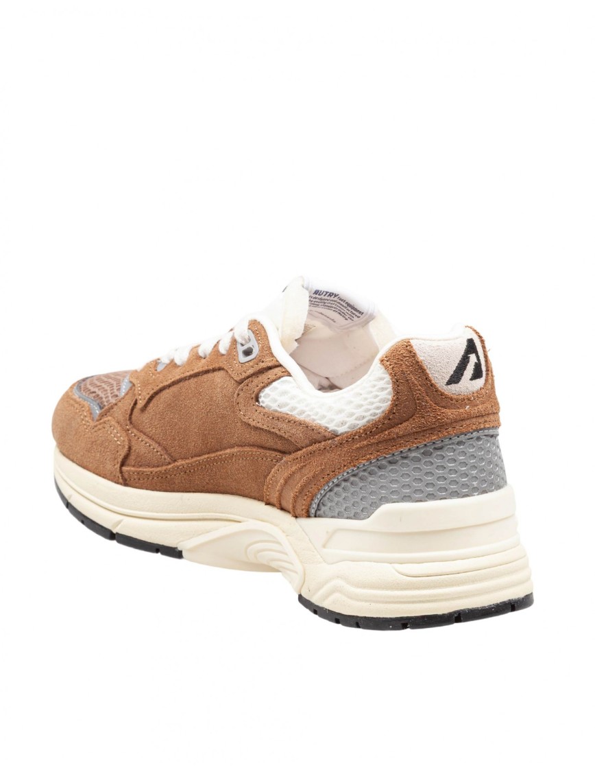 Autry Cigar Suede And Mesh Sneakers In Neutral
