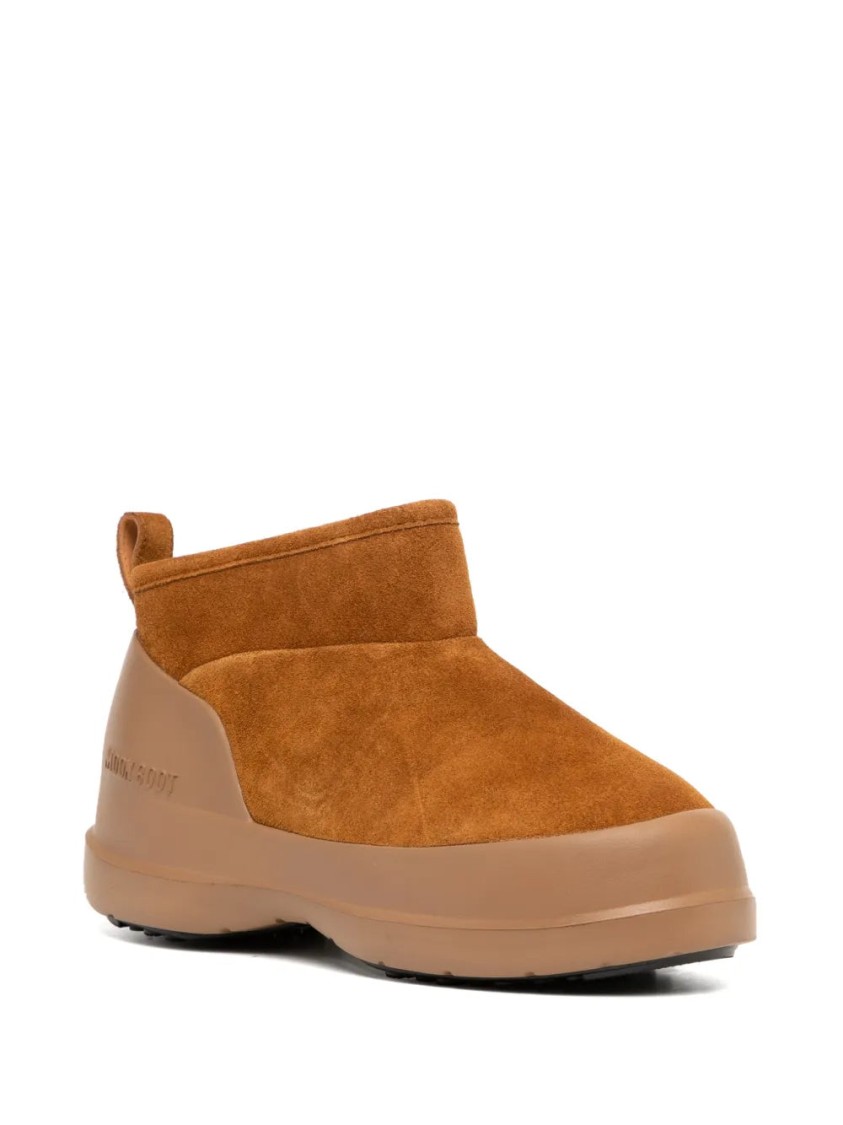Moon Boot Mb Luna Low Boot Suede Boots In Neutral