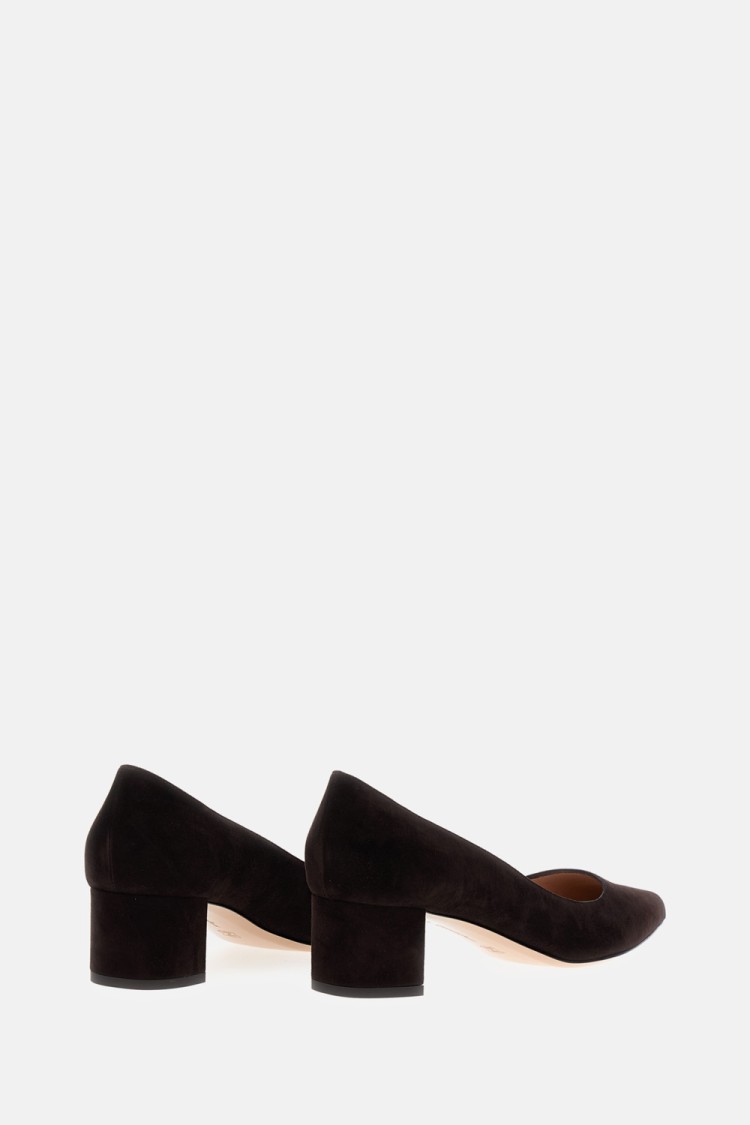 Gianvito Rossi Decollette Piper Pump In Soft Suede With Pointed Toe In Black