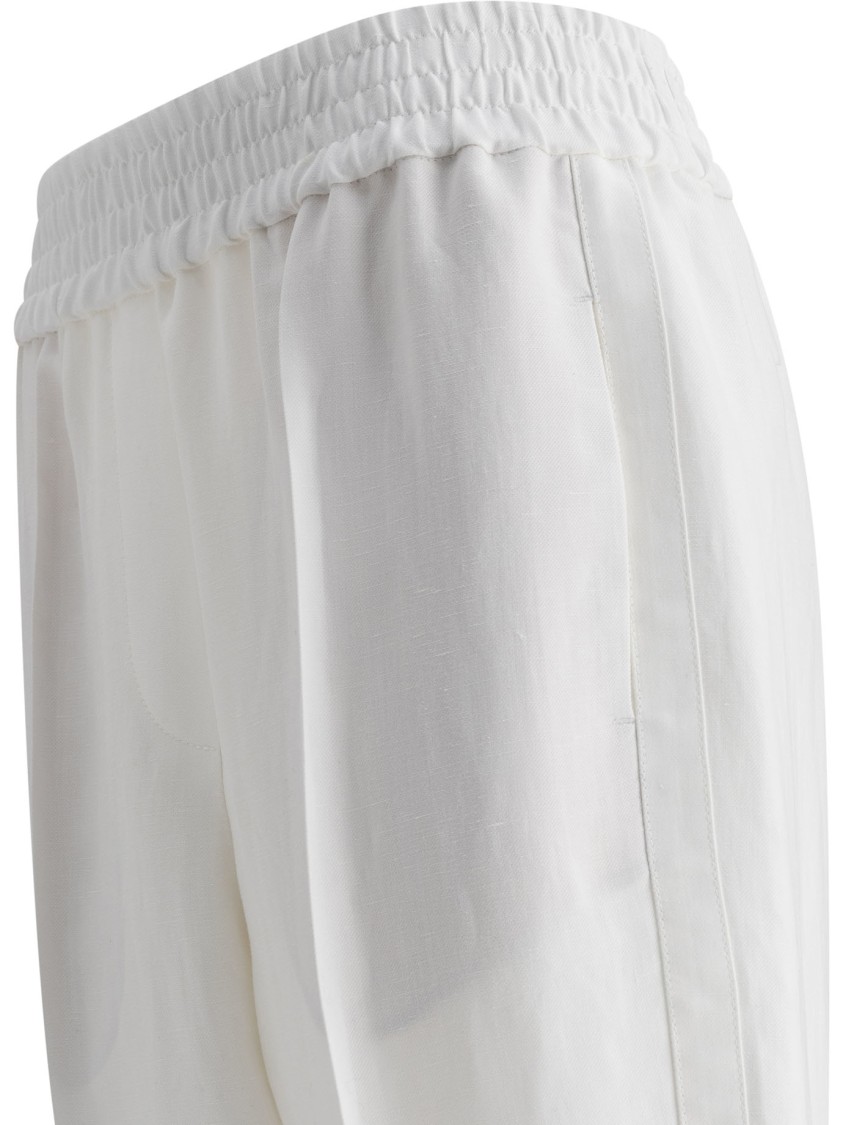 Brunello Cucinelli Soft Viscose-linen Blend Trousers In White