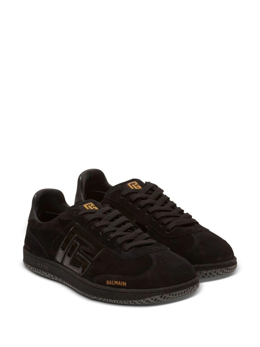 Balmain Low Top Lace Up Sneaker In Black