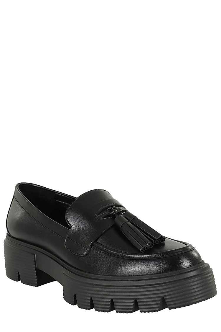 Stuart Weitzman Nolita Tassel-detail Loafers In Black