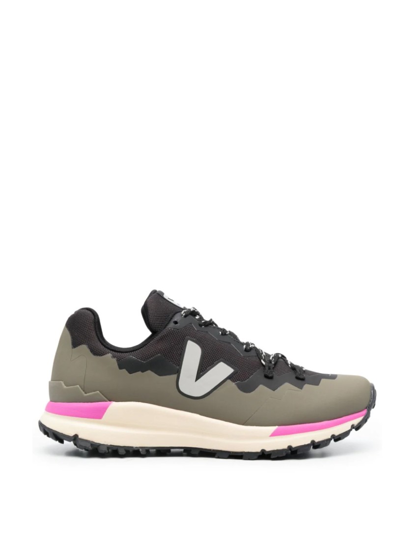 Veja Fitz Roy Trek-shell Sneakers In Gray