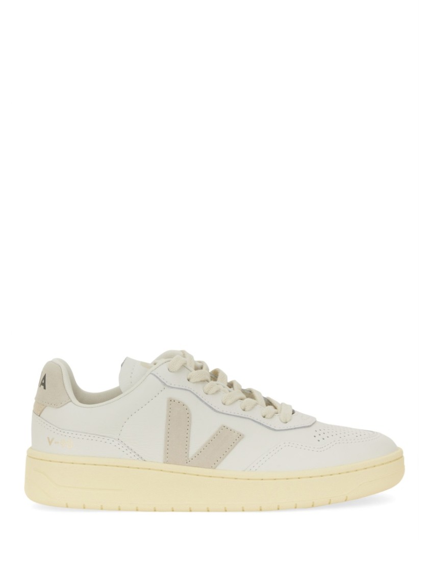 Veja V-90 O.t. Leather Sneakers White