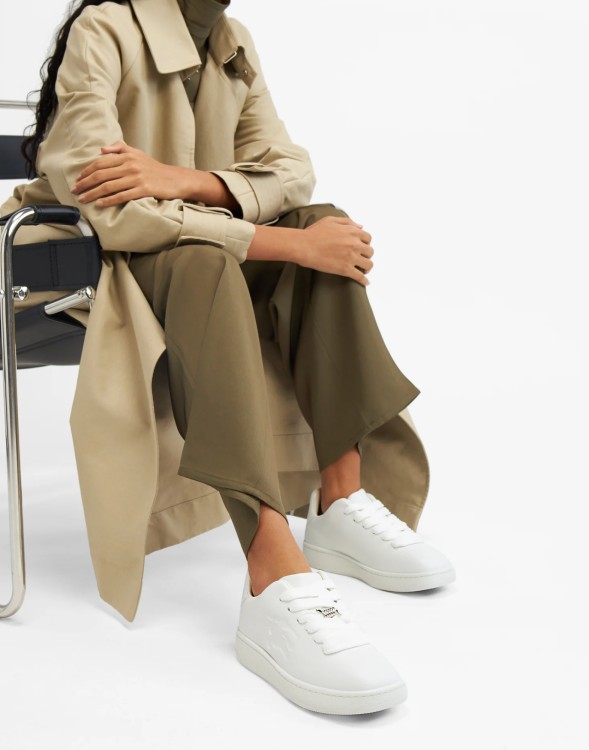 708 BURBERRY 海外限定デザイン　ゴールド　ホワイトシェル　レディース 楽天市場】BURBERRY バーバリー SCARF LOGO 140×140 カラー3色