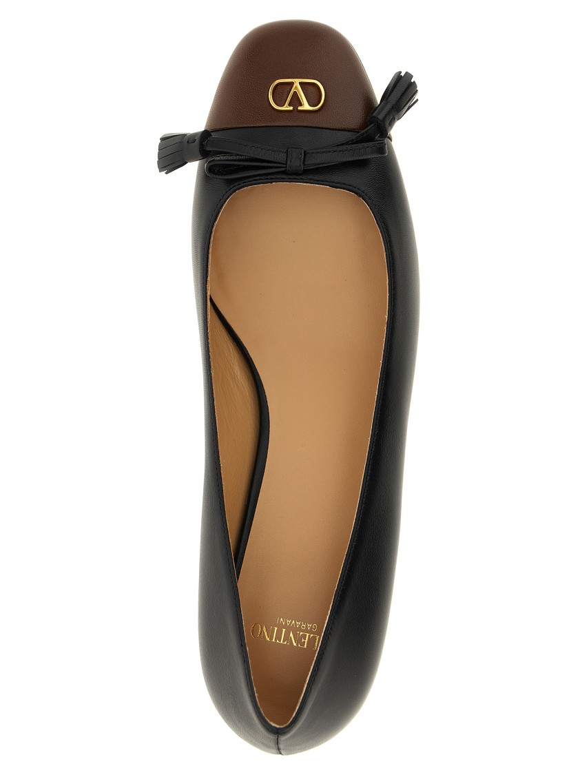 Valentino Valet Du Roi Ballet Flats In Black