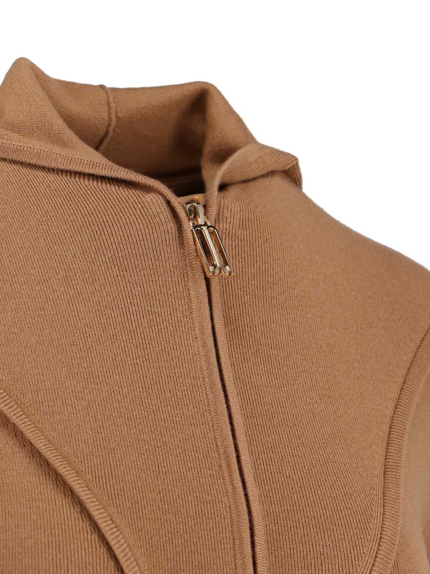 Victoria Beckham Womens Camel Hooded Rib-trim Knitted Merino Wool-blend Top In Brown