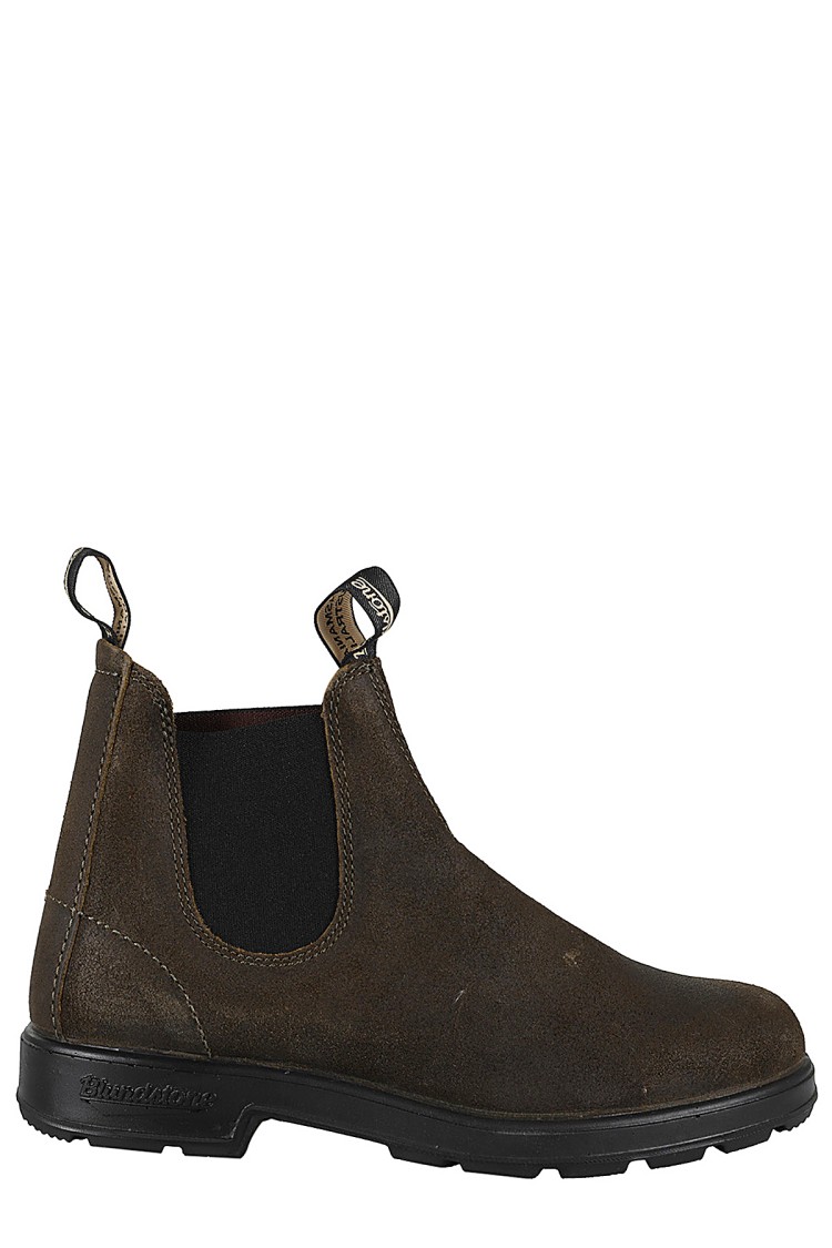 Blundstone Water-repellent Suede Ankle Boot In Dark Olive In Green