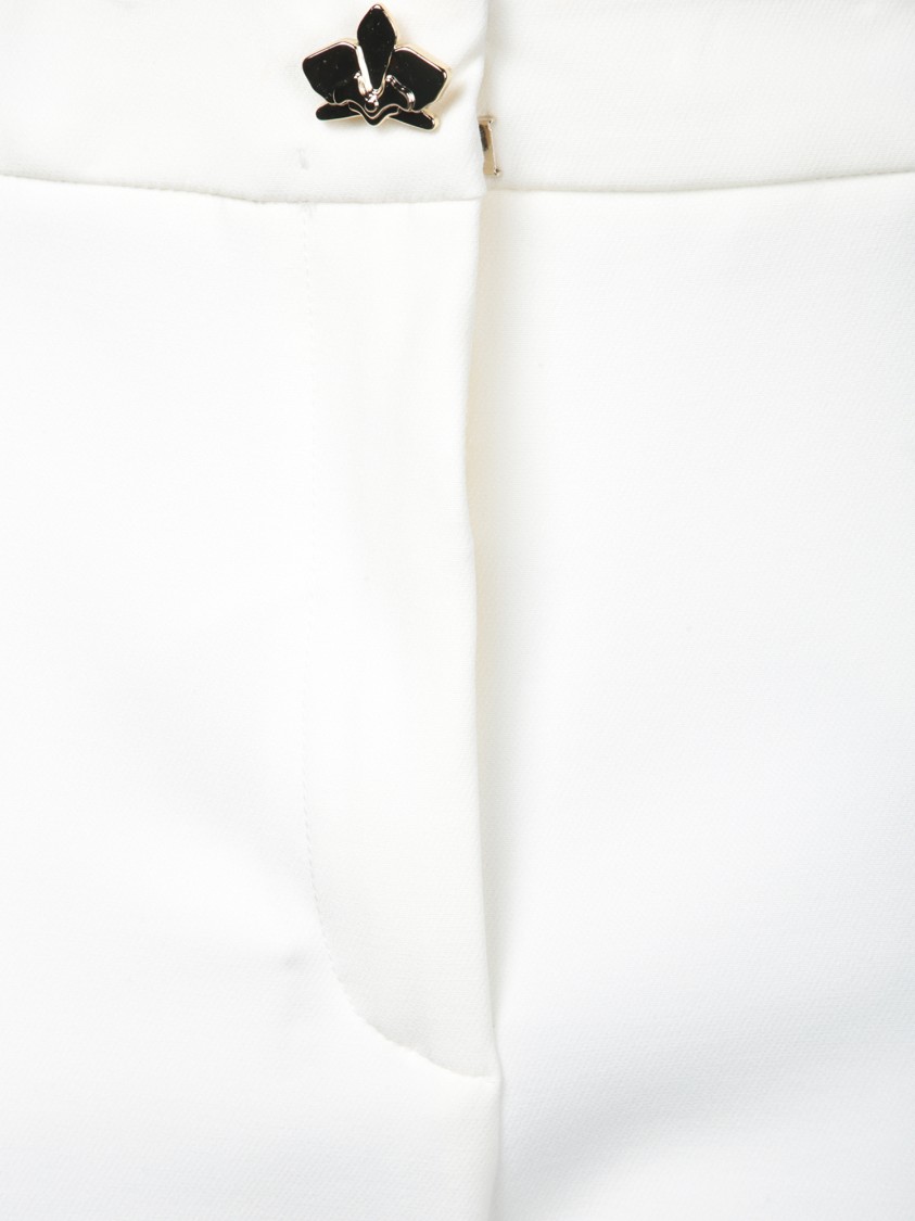 GENNY GENNY HIGH-WAISTED WHITE TROUSERS WITH SILHOUETTE