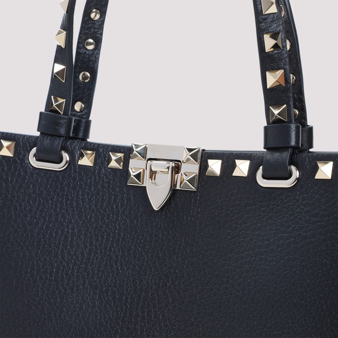 Valentino Garavani Black Grained Leather Rockstud Small Tote In Gray