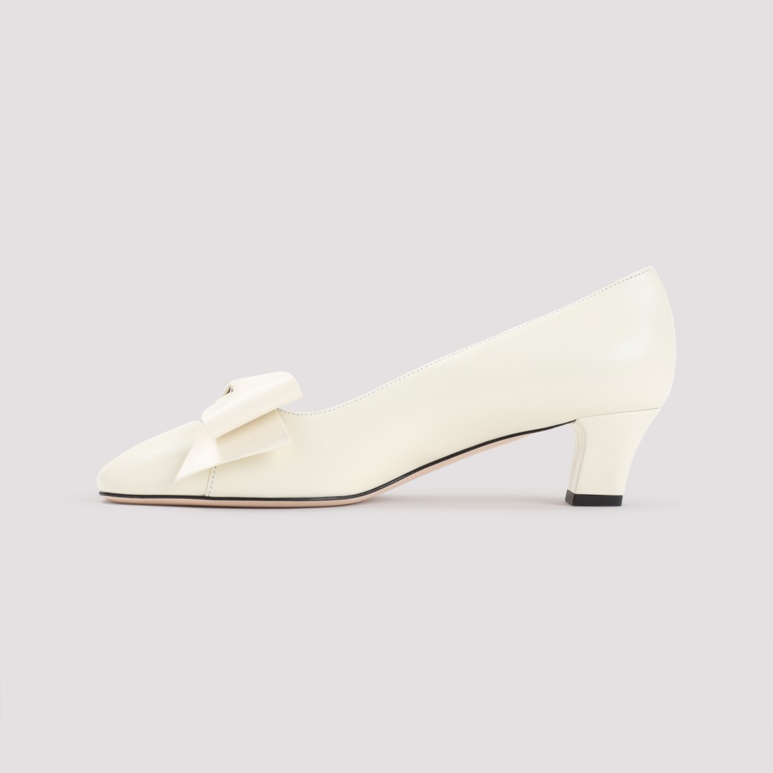 Valentino Pointed Toe Pumps With Charming Bow Detail In Neutrals