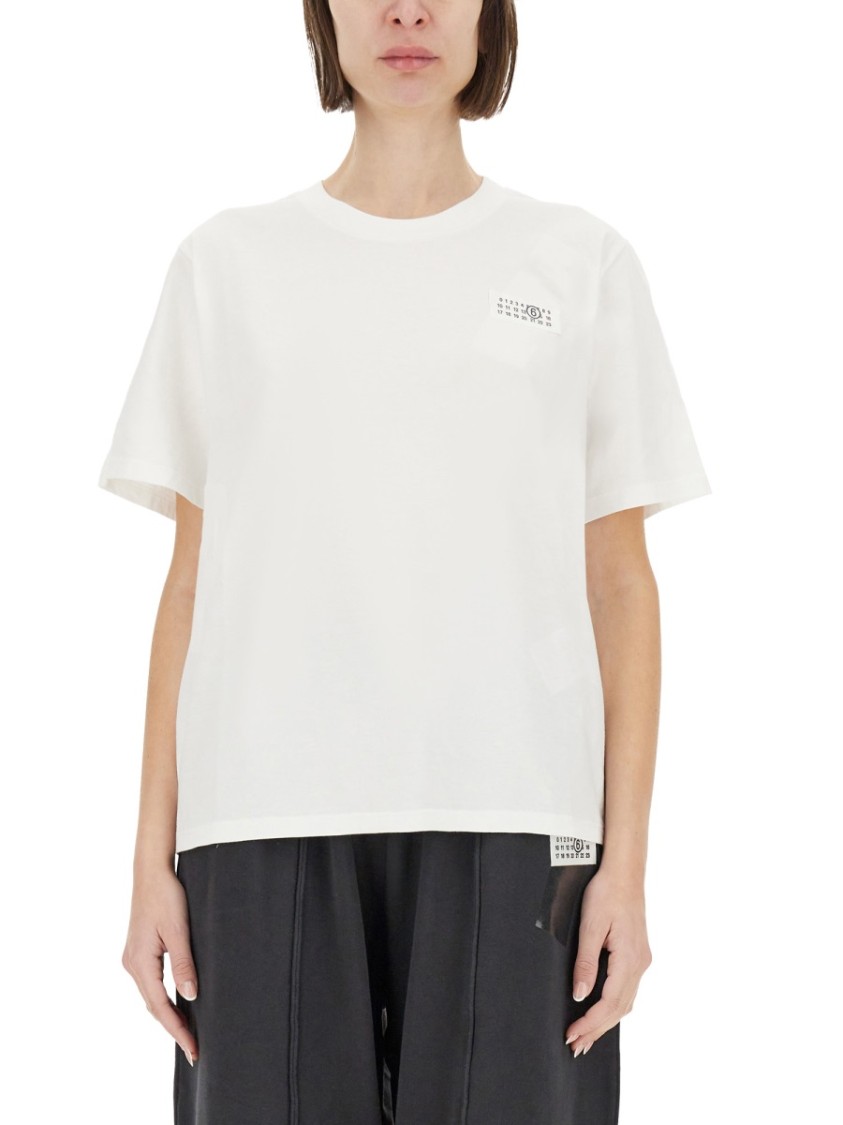 Shop Mm6 Maison Margiela Mm6 By Maison Margiela Relaxed-fit Cotton T-shirt With Subtle Logo Detail In White