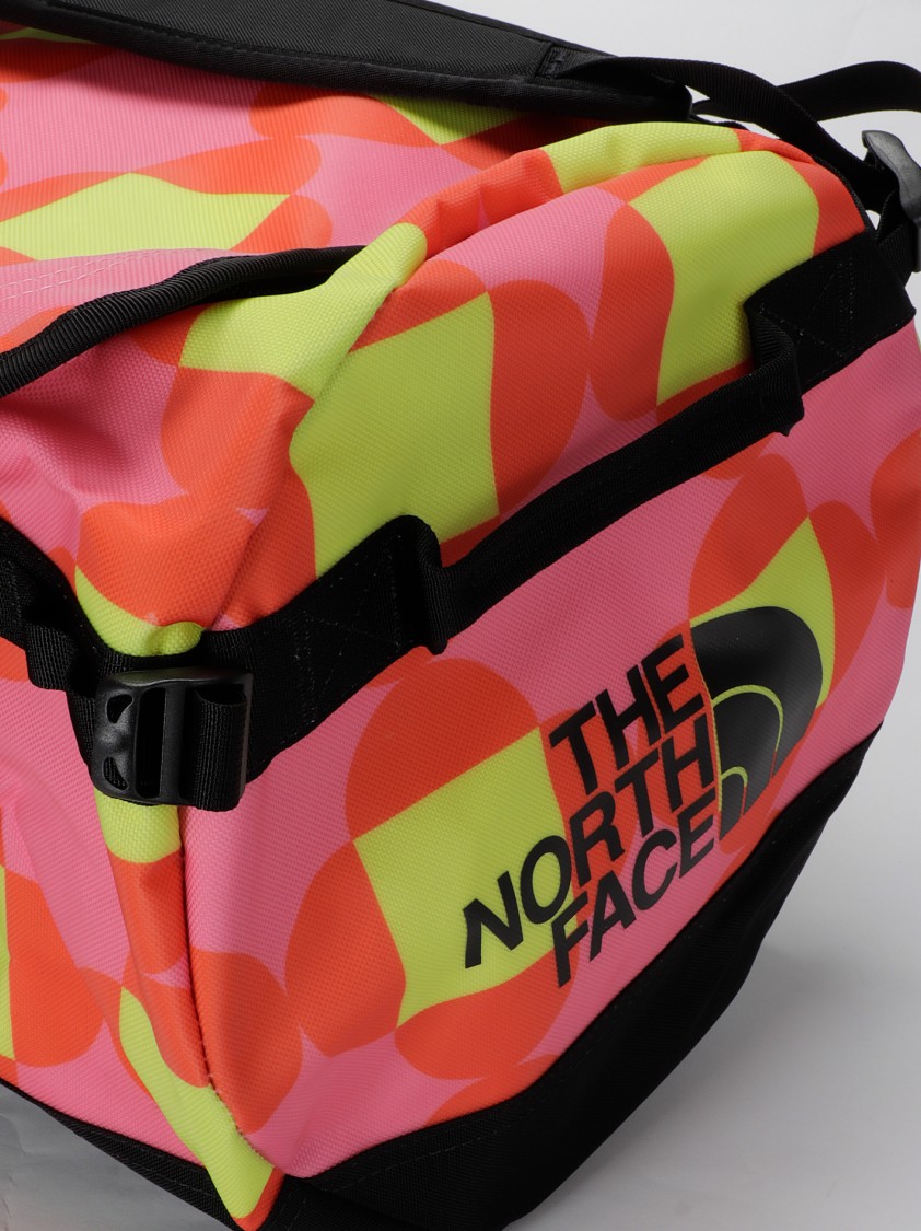 The North Face Geometric Print Travel Bag In Multicolor