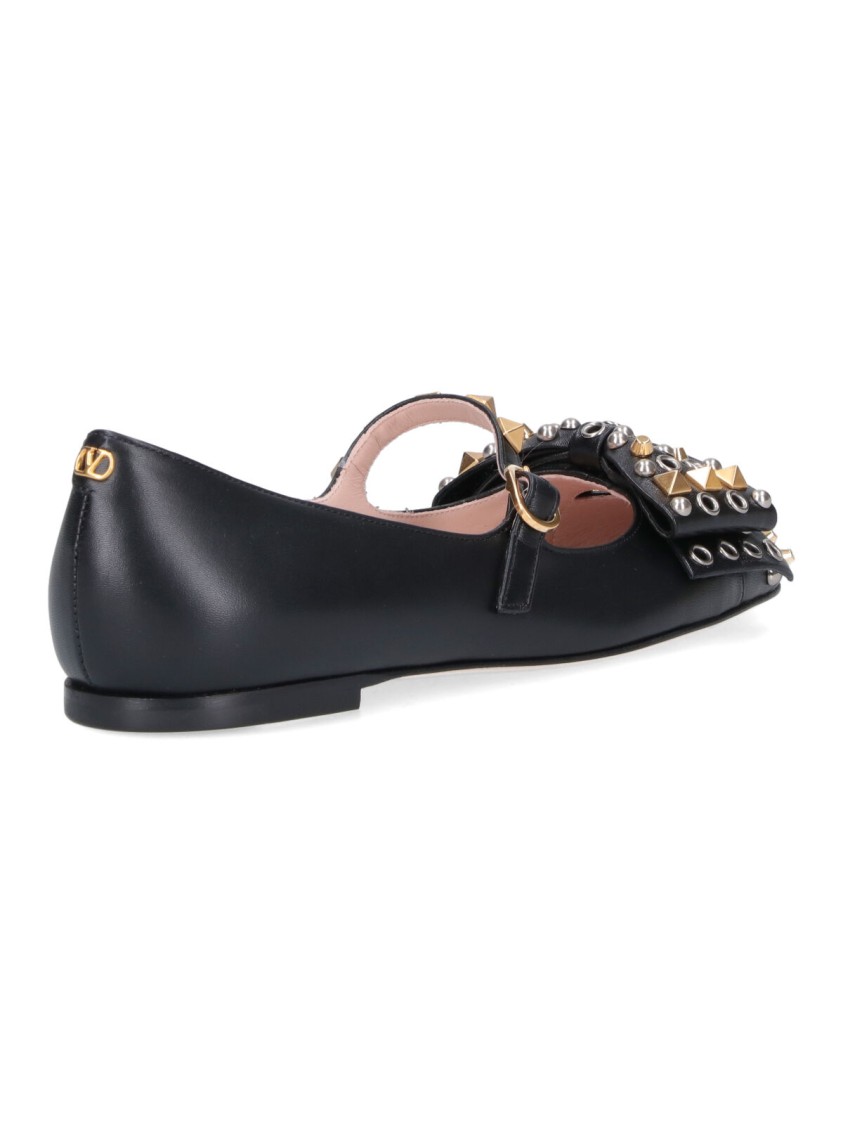 Valentino Garavani Leather Ballerinas With Stud Detailing In Black