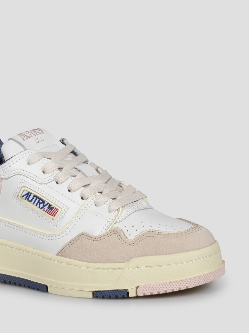 Autry Clc Mc01 Low Sneakers In White