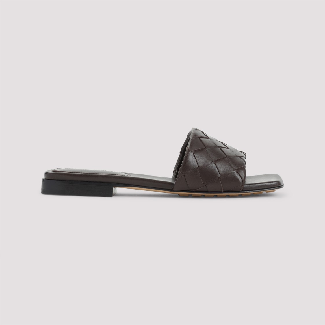 Bottega Veneta Flat Sandals With Intrecciato Leather Strap
