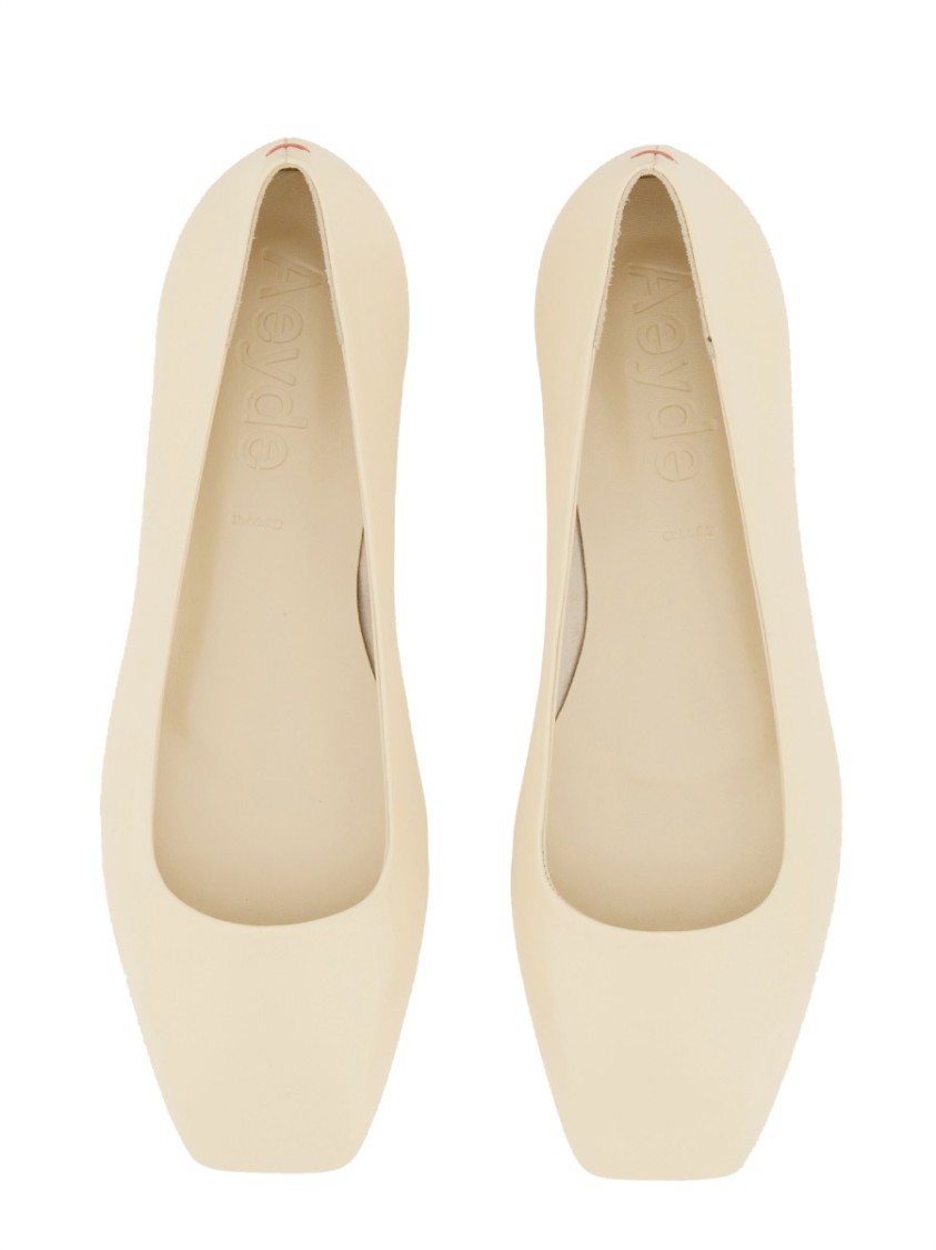 Aeyde Aeydē "ida" Dancer Nappa Leather Flats In White