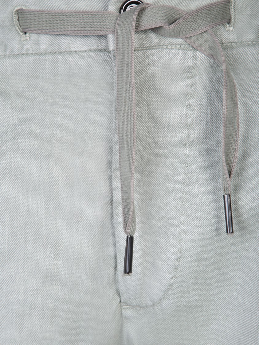 Dell'oglio Knee-length Shorts With Elasticated Drawstring And Side Pockets