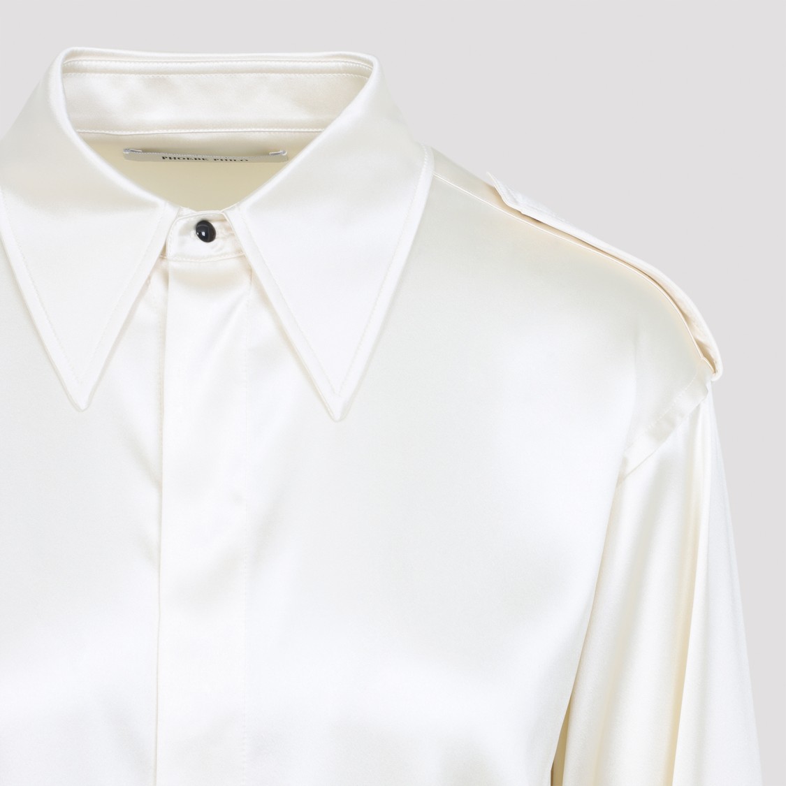 Phoebe Philo Liquid Utility White Silk Shirt With Pointed Collar And Button Tabs In White