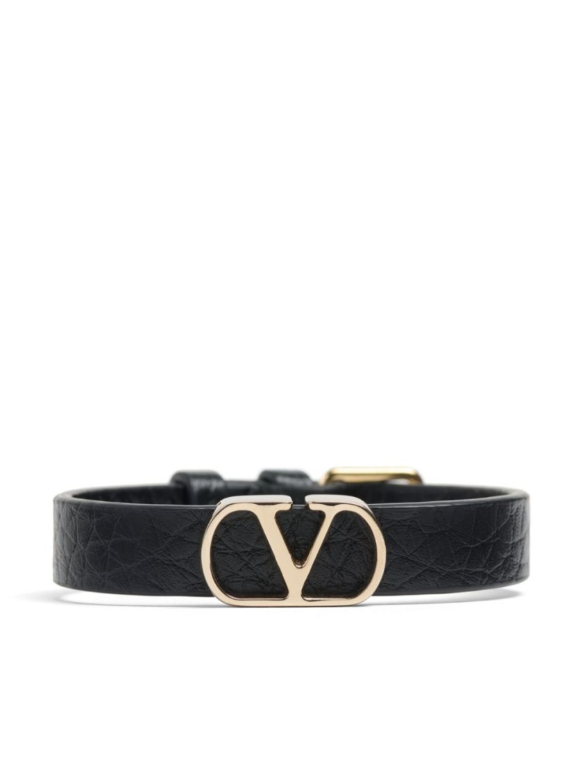 Valentino Garavani Vlogo Signature Grainy Calfskin Bracelet In Black