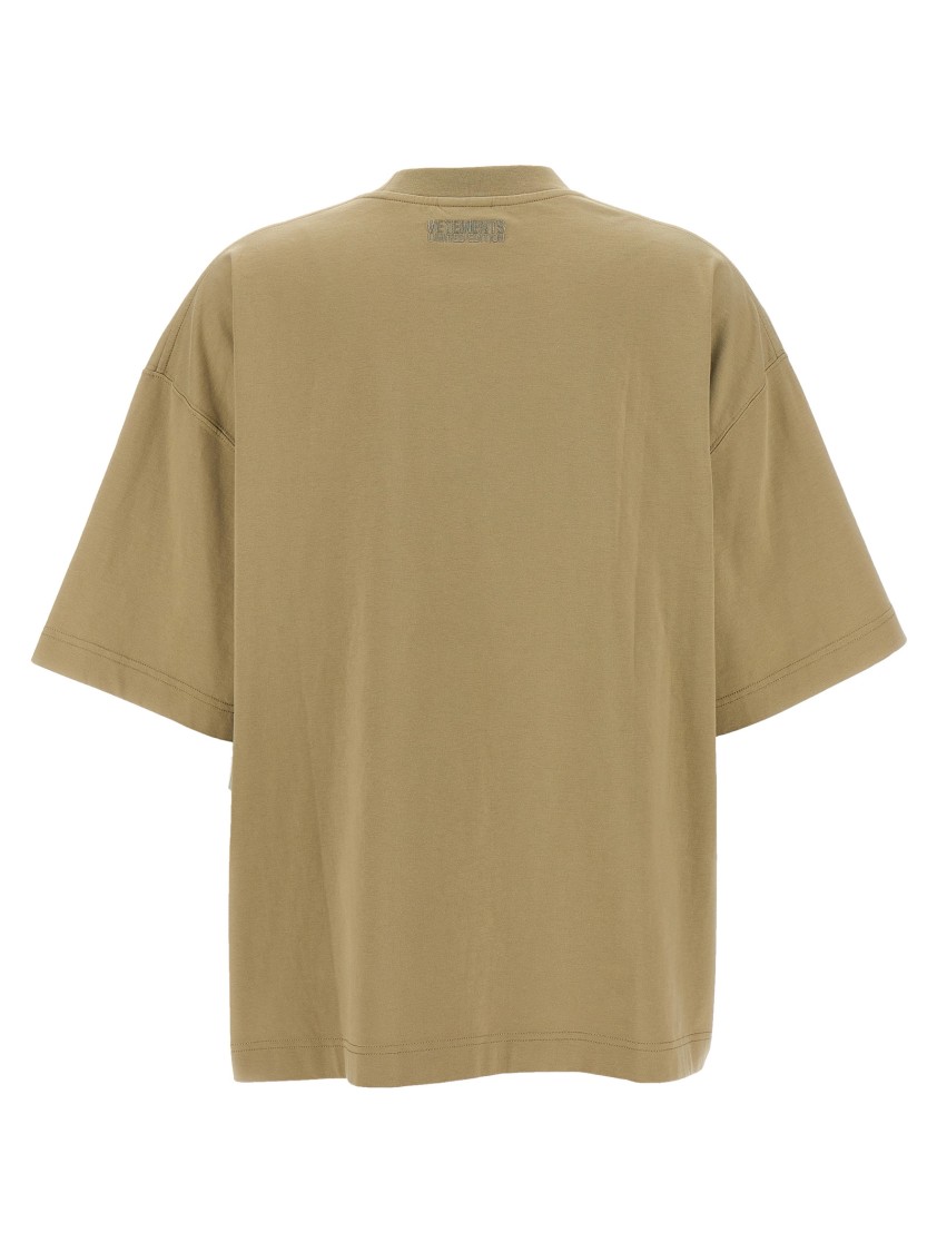 Vetements Taupe Oval Logo T-shirt In Brown
