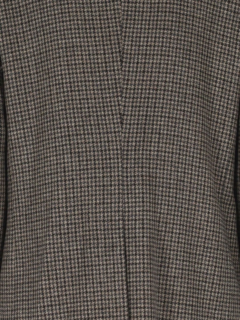 Tagliatore Double-breasted Houndstooth Blazer With Peak Lapels And Welt Pockets In Gray
