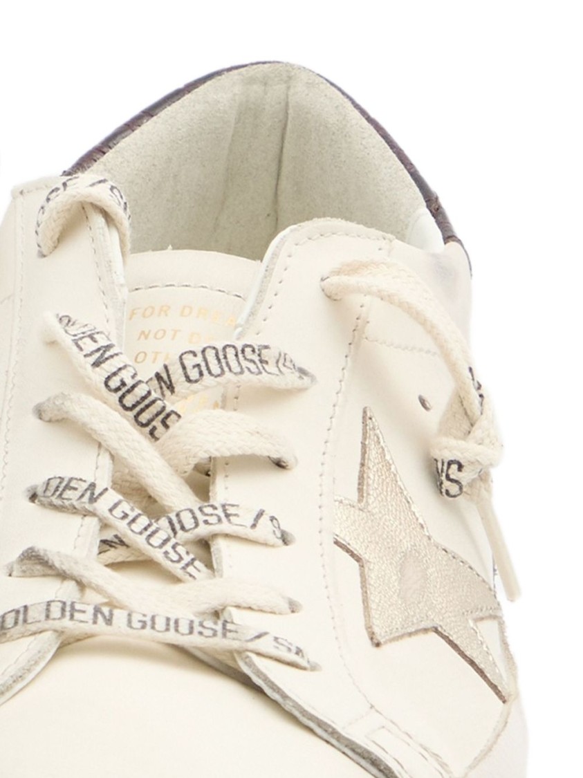 Golden Goose Classic Low-top Sneakers With Vintage Finish In Neutral