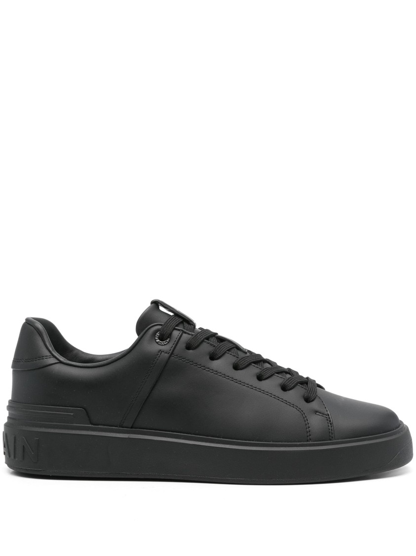 Balmain Low Top Lace Up Sneaker In Black