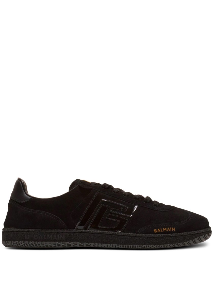 Balmain Low Top Lace Up Sneaker In Black